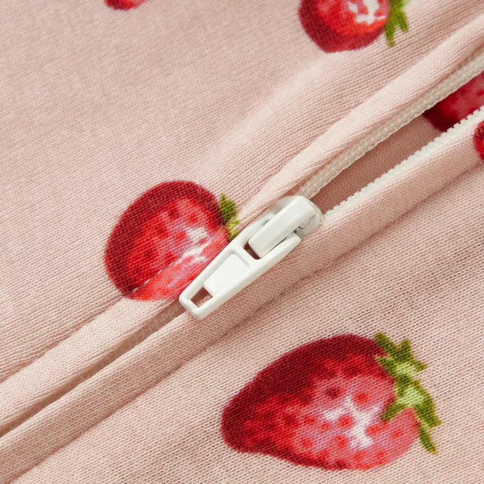 Milkbarn Cotton Zipper Pajama Strawberry - Image 4